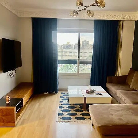 2 Bedrooms Apartment, Close To Airport Cairo Exterior photo