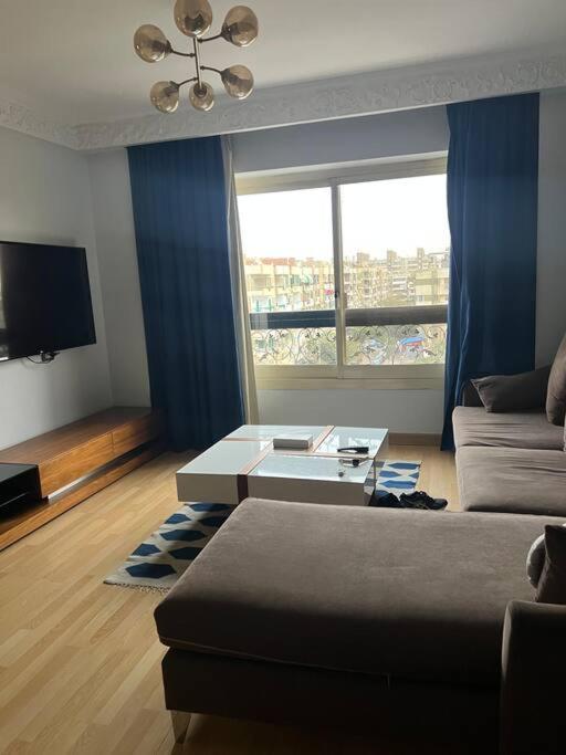 2 Bedrooms Apartment, Close To Airport Apartament *